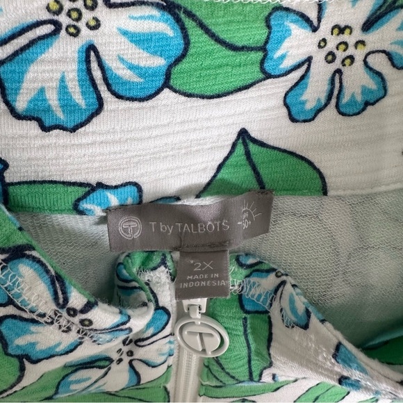 Talbots T by Talbots Women’s Plus 2X Cozy Crush Floral Fields Half-Zip Pullover - Picture 7 of 8